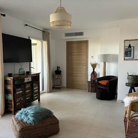 Sejour De Charme A Vue Et Montagne En T3 Residentiel Avec Piscine Lejlighed Calvi (Corsica)