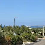 Apartment Corse, T3 Lumineux Avec Piscine, Entre Et Montagne Calvi (Corsica)