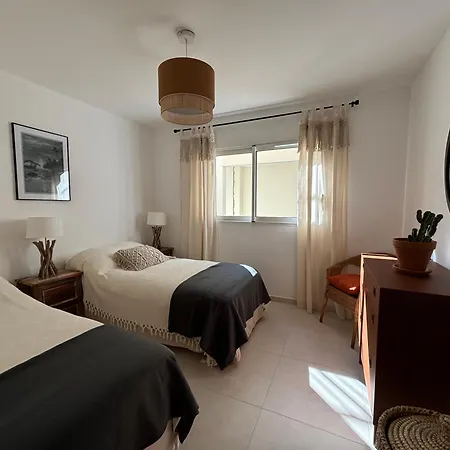 Sejour De Charme A Vue Et Montagne En T3 Residentiel Avec Piscine Apartamento