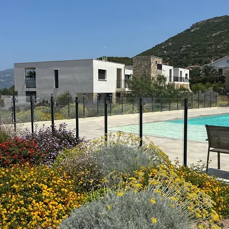 דירה Sejour De Charme A Vue Et Montagne En T3 Residentiel Avec Piscine